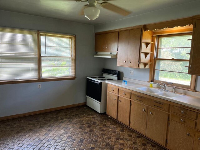 basement featuring washer / dryer