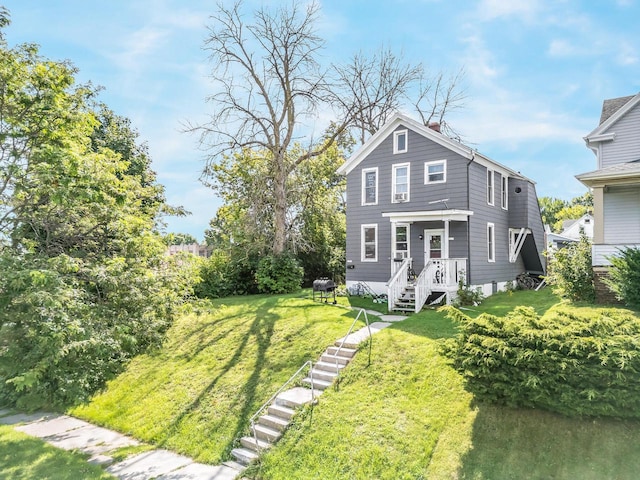 view of front of property with a front lawn