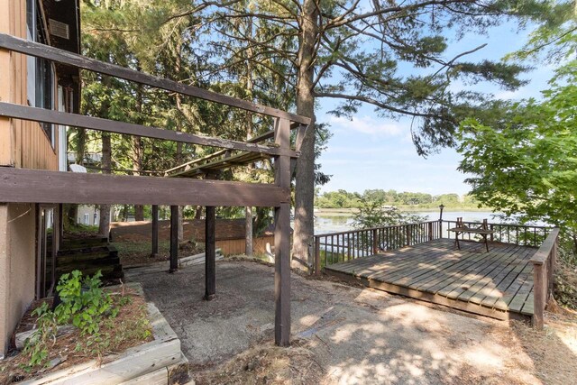 W11585 Demynck Rd, Lodi, WI 53555 - exterior space featuring a water view