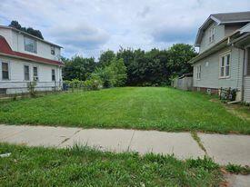 1735 Grand Ave, Racine WI, 53403 land for sale