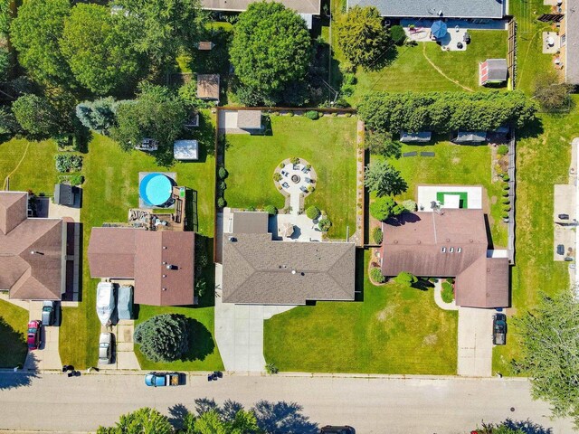 drone / aerial view featuring a residential view