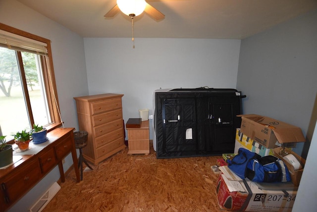 bedroom featuring ceiling fan