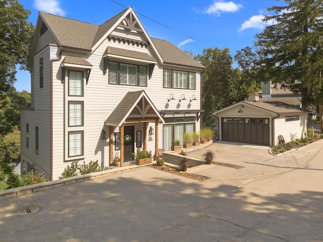 view of front facade featuring a garage and a porch