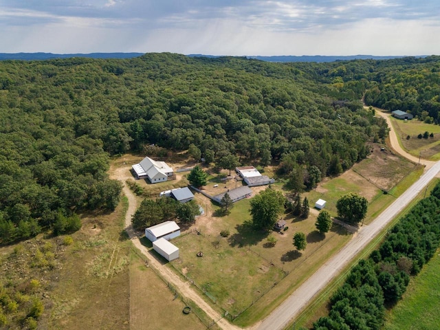 birds eye view of property featuring a rural view