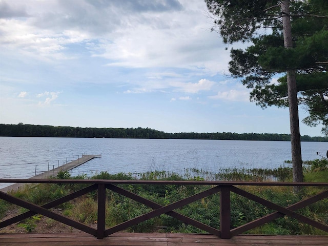 view of water feature