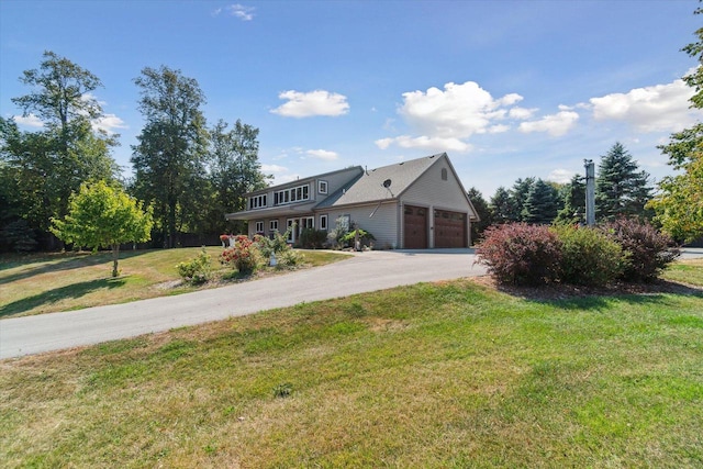 7001 Novak Rd, Racine, WI 53402 - view of front of property with a front yard and driveway