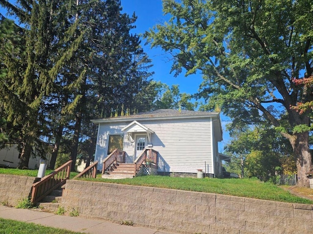 view of front facade