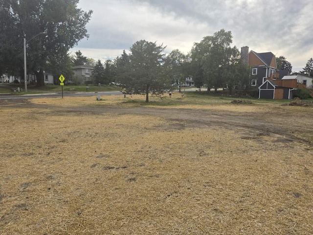 578 S Concord Rd Unit 2, Oconomowoc, WI 53066