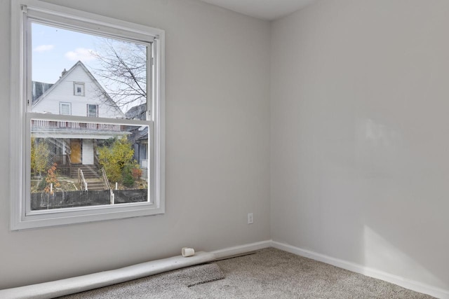 view of carpeted spare room