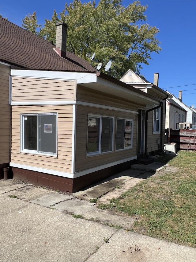 view of side of property