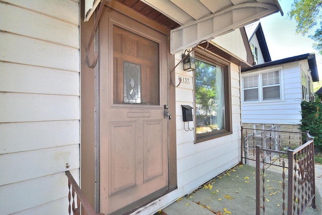 view of doorway to property