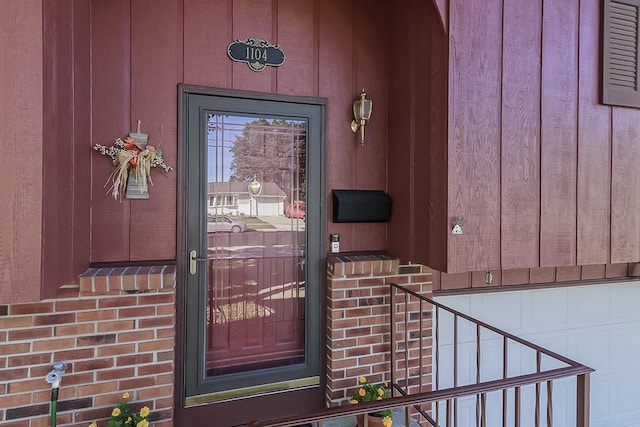 view of entrance to property