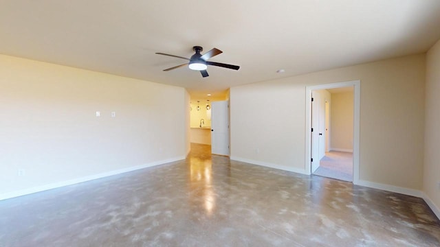 unfurnished room featuring ceiling fan