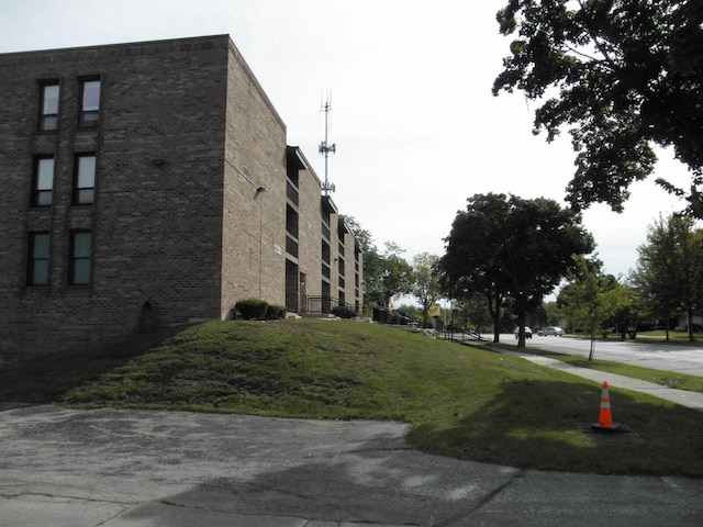 view of building exterior