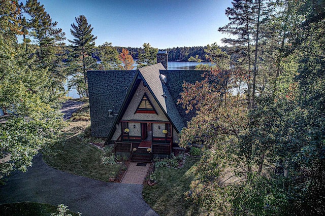 view of front of home featuring a porch