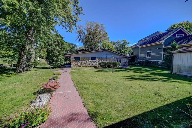 2809 Dewey Ct, Middleton, WI 53562 - view of yard