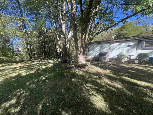 650 Roosevelt St, Mauston, WI 53948 - view of yard