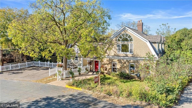 view of front of home