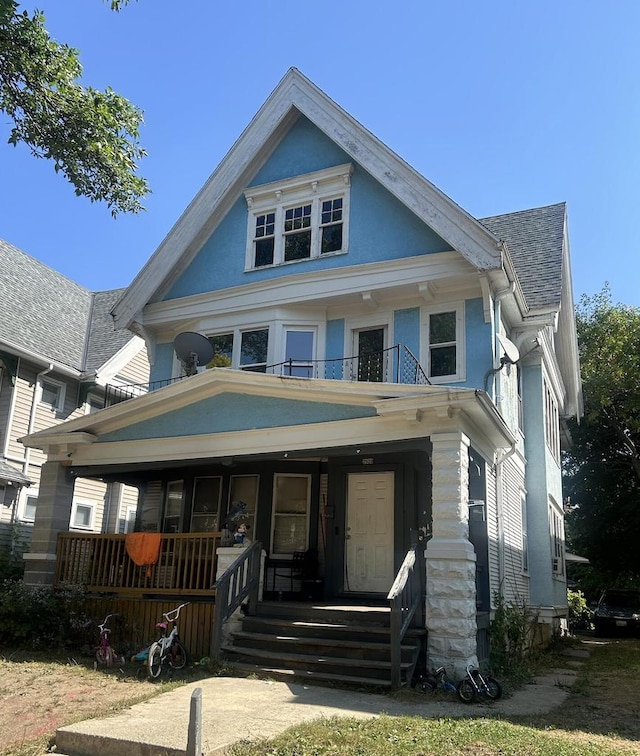 view of front facade featuring covered porch