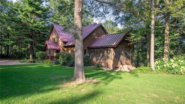 view of front of home with a front yard