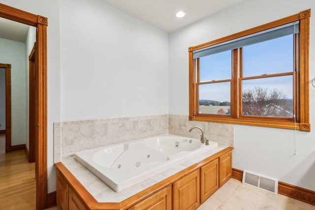 bathroom featuring a bathtub