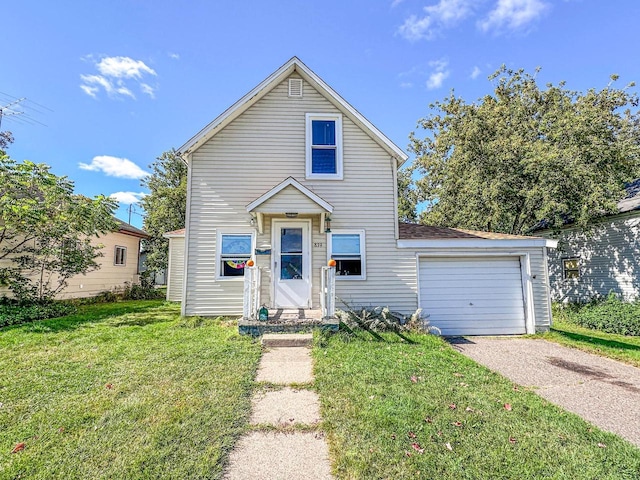 front of property featuring a front yard