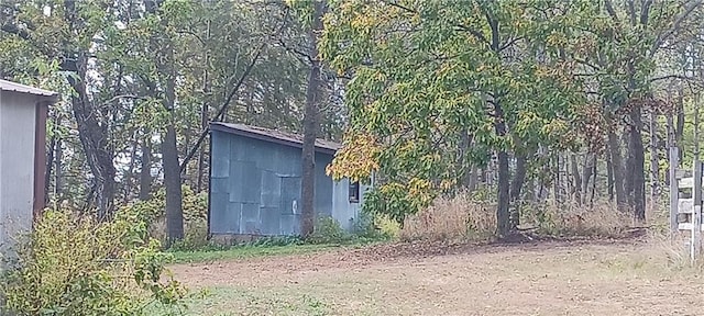 view of outbuilding