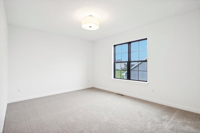 empty room featuring carpet