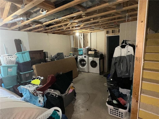 basement with washing machine and dryer