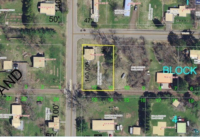 848 W 3rd St, Washburn, WI 54891