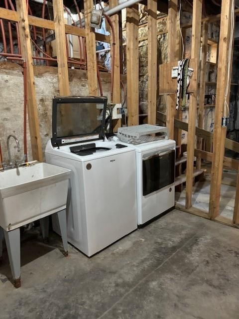 laundry room with washer and dryer