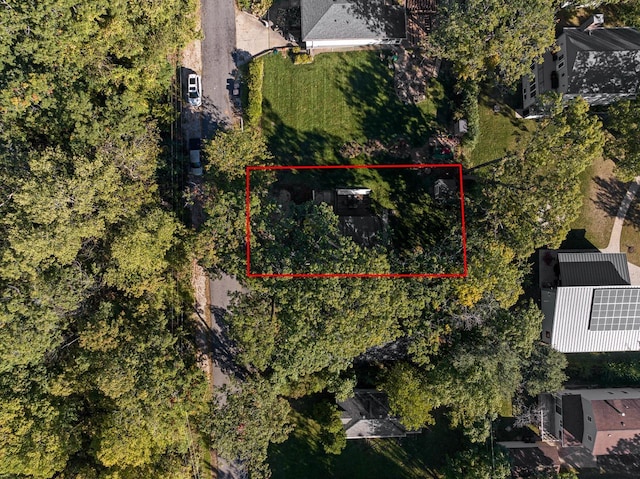 N1814 Highland Rd, Lake Geneva, WI 53147 - aerial overview of property's location featuring property boundaries highlighted