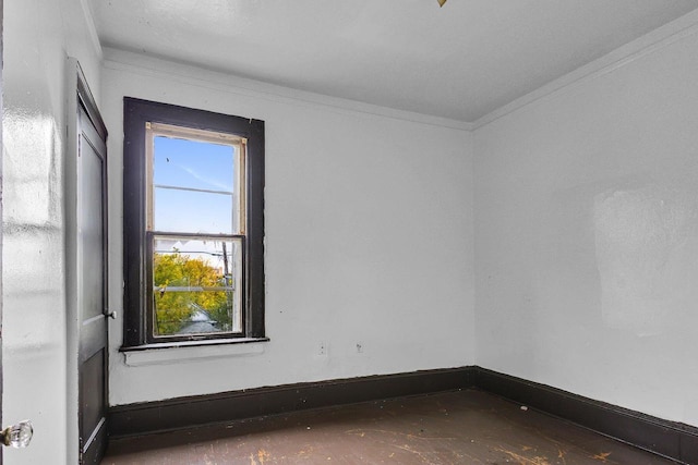 empty room with ornamental molding