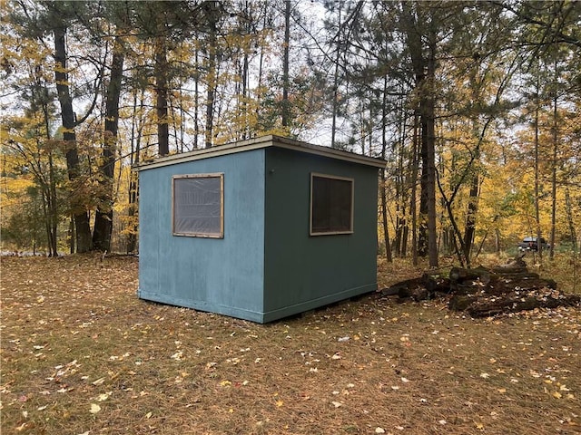 view of outbuilding