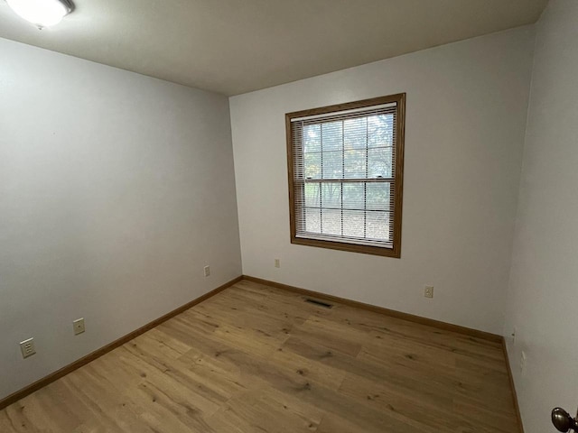 empty room featuring light hardwood / wood-style flooring