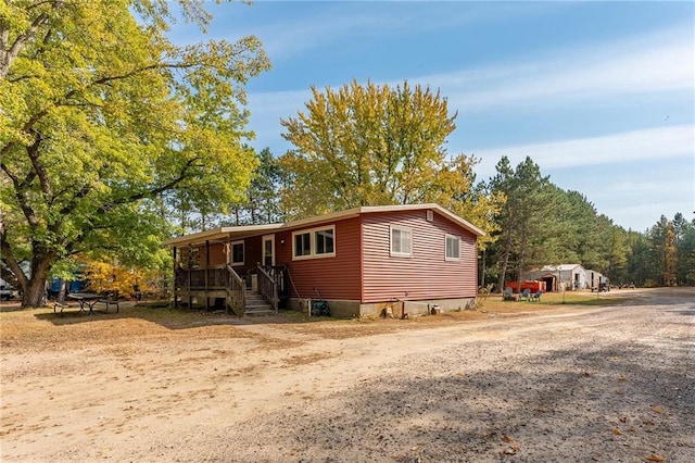 view of front of property