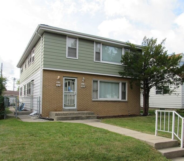 view of front of house with a front yard