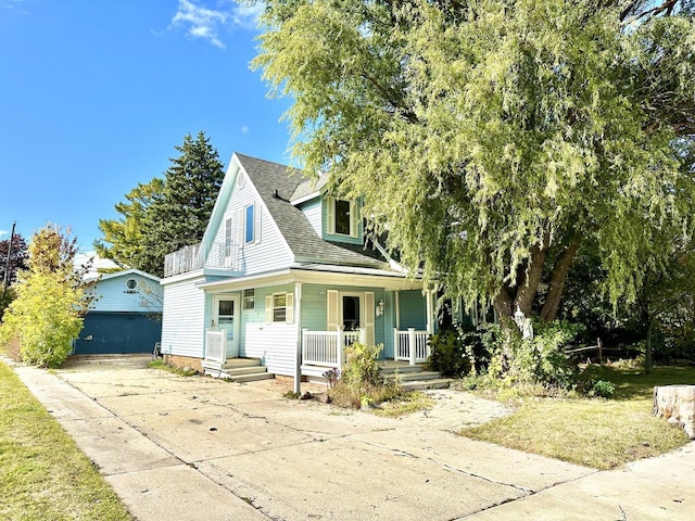 view of front of home featuring covered porch