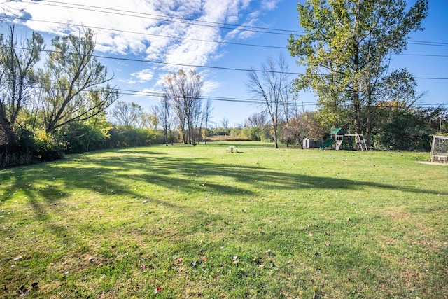 view of yard featuring a playground