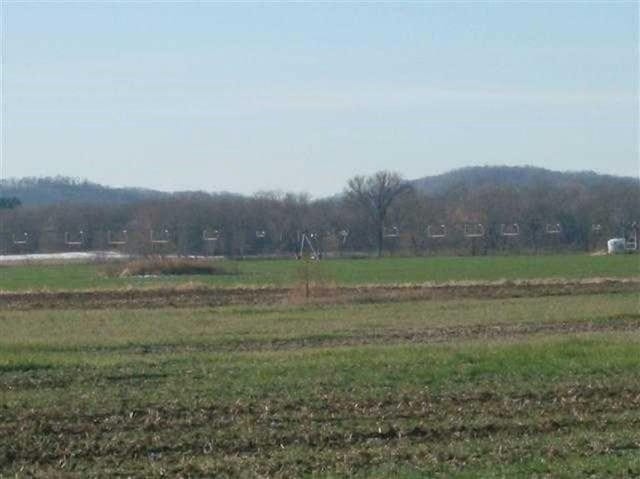 L10 Prairie Dr, Spring Green, WI 53588