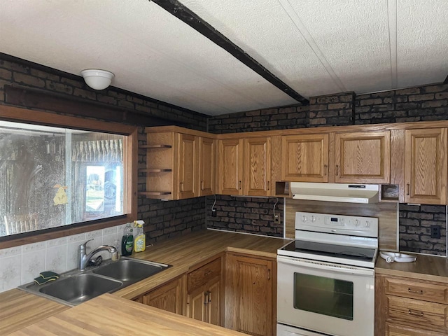 kitchen with electric stove, a textured ceiling, sink, and backsplash