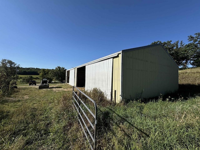 view of outbuilding