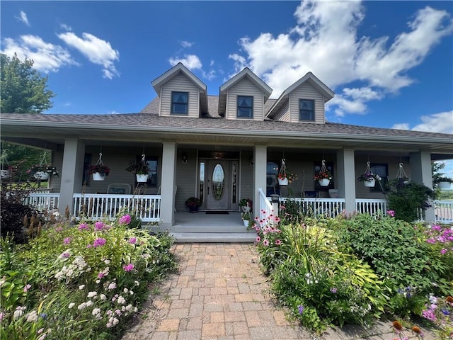 view of front of house with covered porch