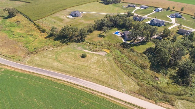 birds eye view of property featuring a rural view