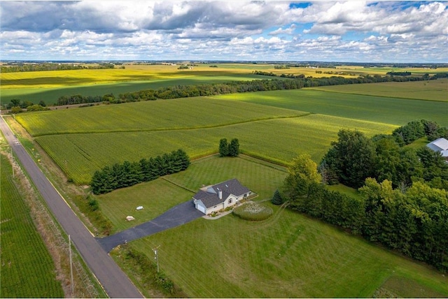 811 130th St, Roberts, WI 54023 - bird's eye view featuring a rural view