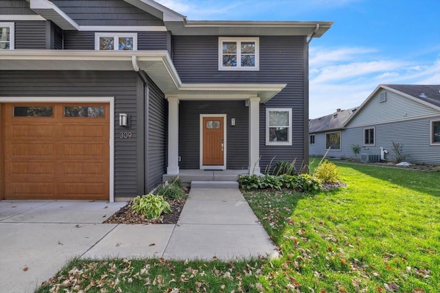 view of front of home with a front yard