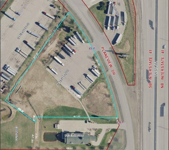 1507 Planeview Dr, Oshkosh, WI 54904