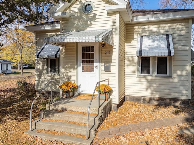 view of entrance to property