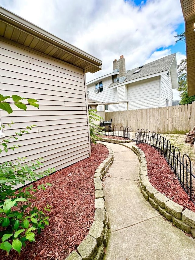 view of yard with a patio