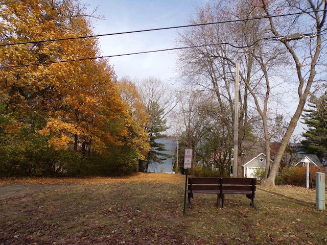 N4266 Cherokee Ct, Markesan, WI 53946 - view of yard